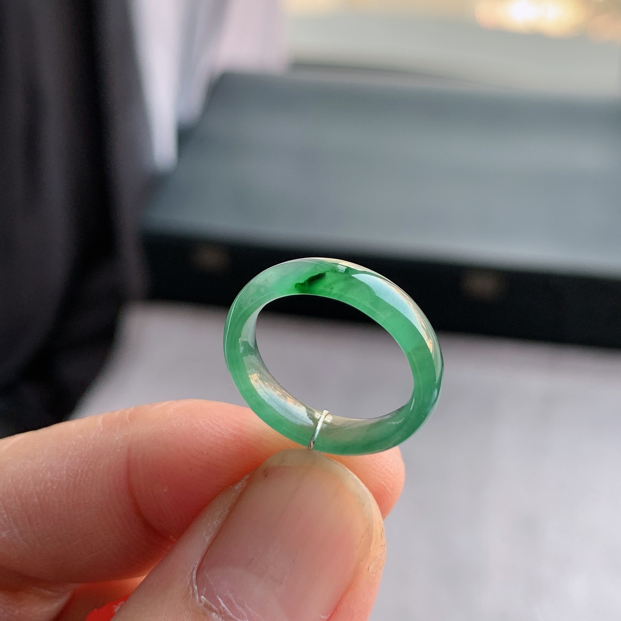 天然A货翡翠 冰种11号飘绿花戒指指环戒圈22401581,珠宝/钻石/翡翠,戒指/指环,淘宝优惠券,粉丝福利购,淘宝优惠卷