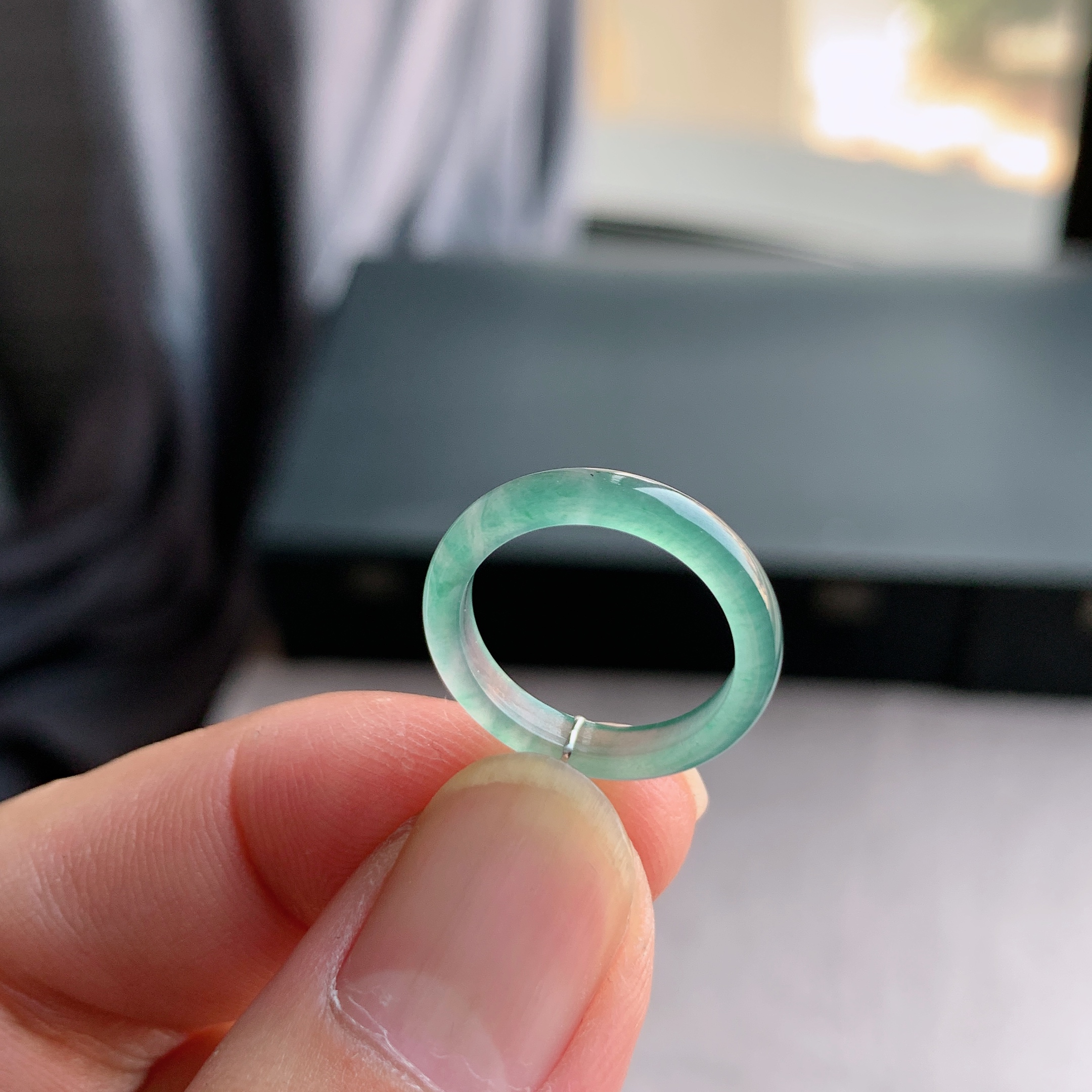 天然A货翡翠冰种8号晴水绿戒指