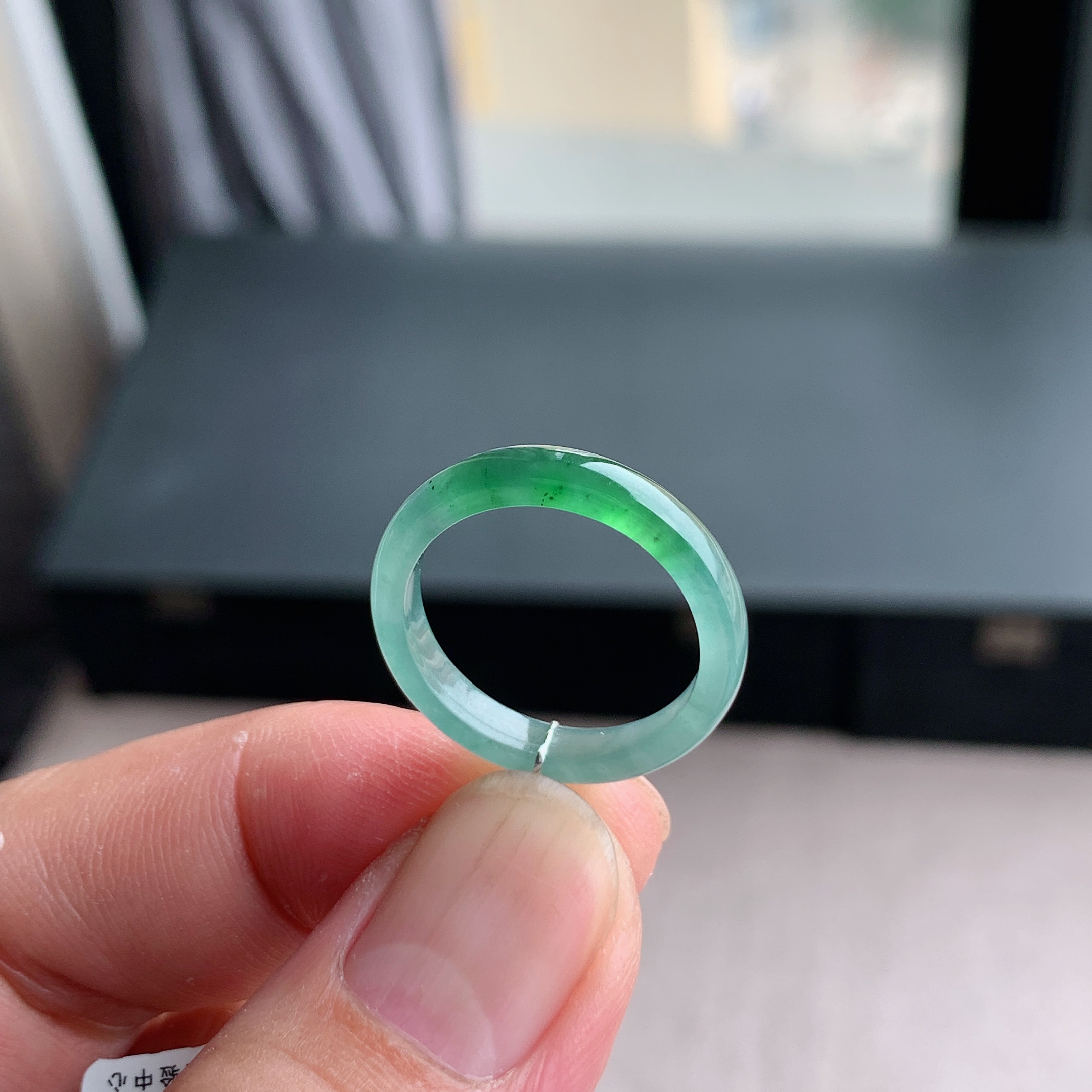 翡翠A货冰种天然17号未镶嵌戒指