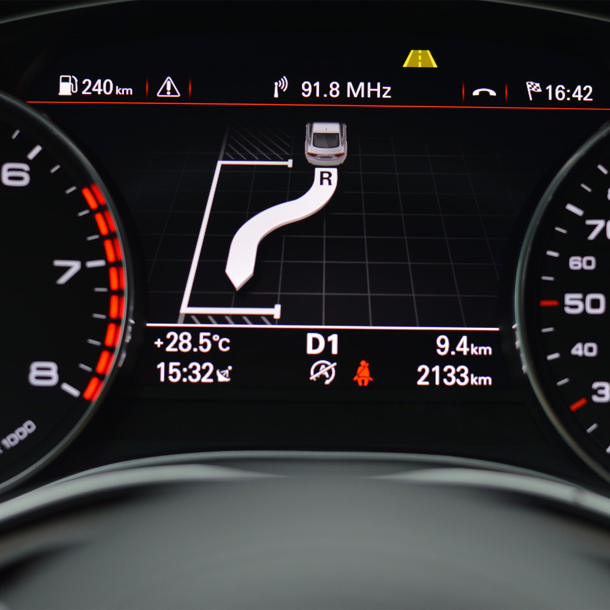 奥迪原厂a6l c7 a7 a8l二代自动泊车系统停车辅助雷达泊车倒车