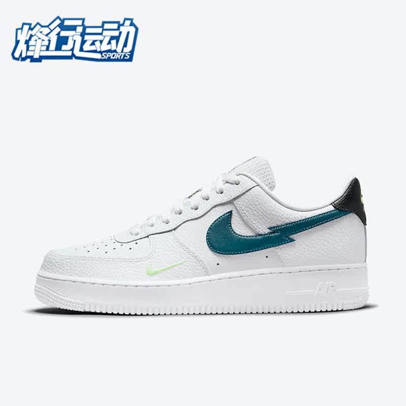 耐克白绿闪电断钩男子板鞋Nike