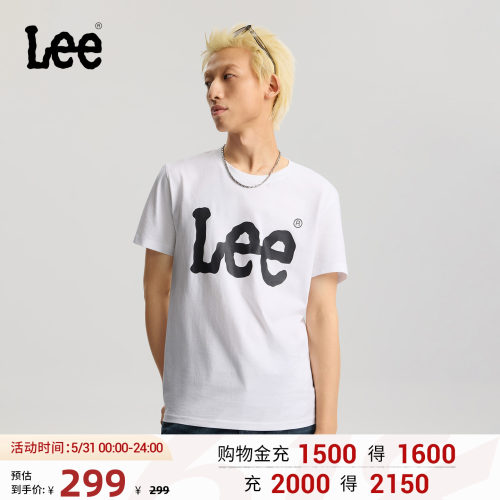 胸前大Logo印花设计