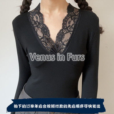 蕾丝边深V领薄绒保暖长袖打底衫