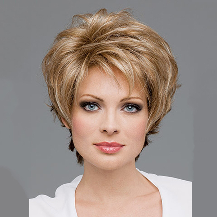 Short  wig Natural Blond Women Synthetic Hair wigs外贸假发
