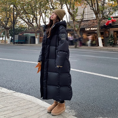 黑标鹅系列加厚宽松羽绒服