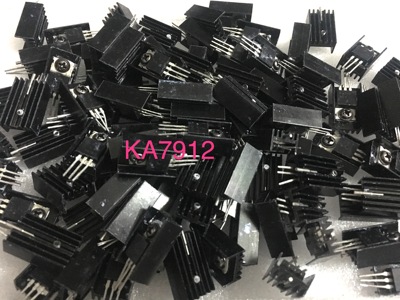 三端稳压管 KA7912  带散热器