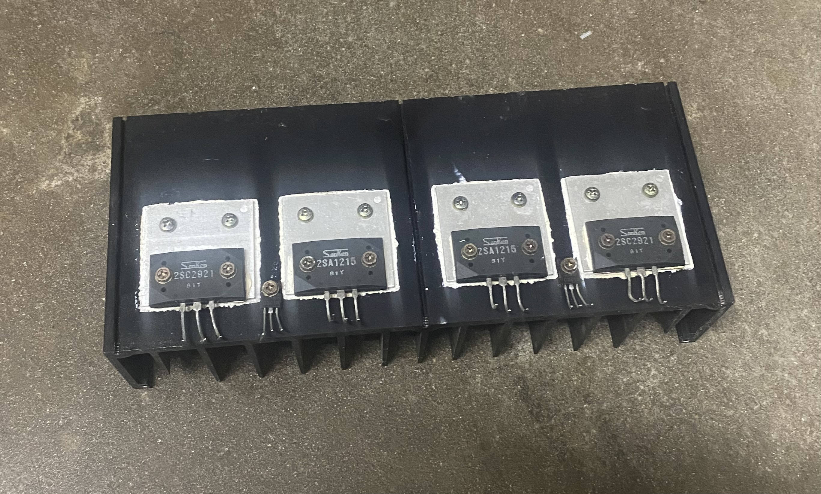 进口拆机 三肯管 2SC2921  2SA1215  C3419 带散热器铝