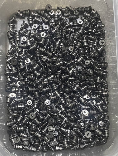一只价格  M2x3mm 十字扁平头机牙螺丝 台阶限位螺丝