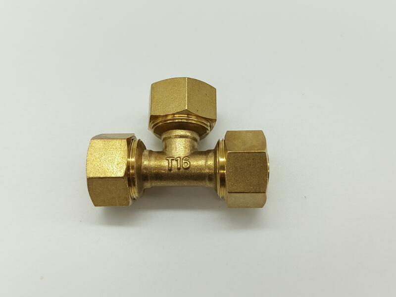 灵龙太阳能铝塑管等径三通黄铜