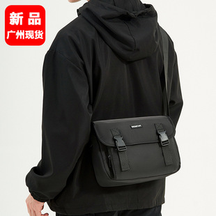 大学生斜挎包男士潮牌单肩包休闲大容量斜挎背包日系邮差包男生
