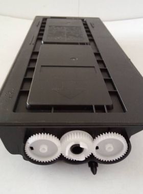 适用  kyocera TK-675 TK-676 TK-677 TK-679 黑色墨粉组件  粉盒