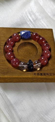 天然水晶黑闪灵手串水晶草莓晶手链女一物一图