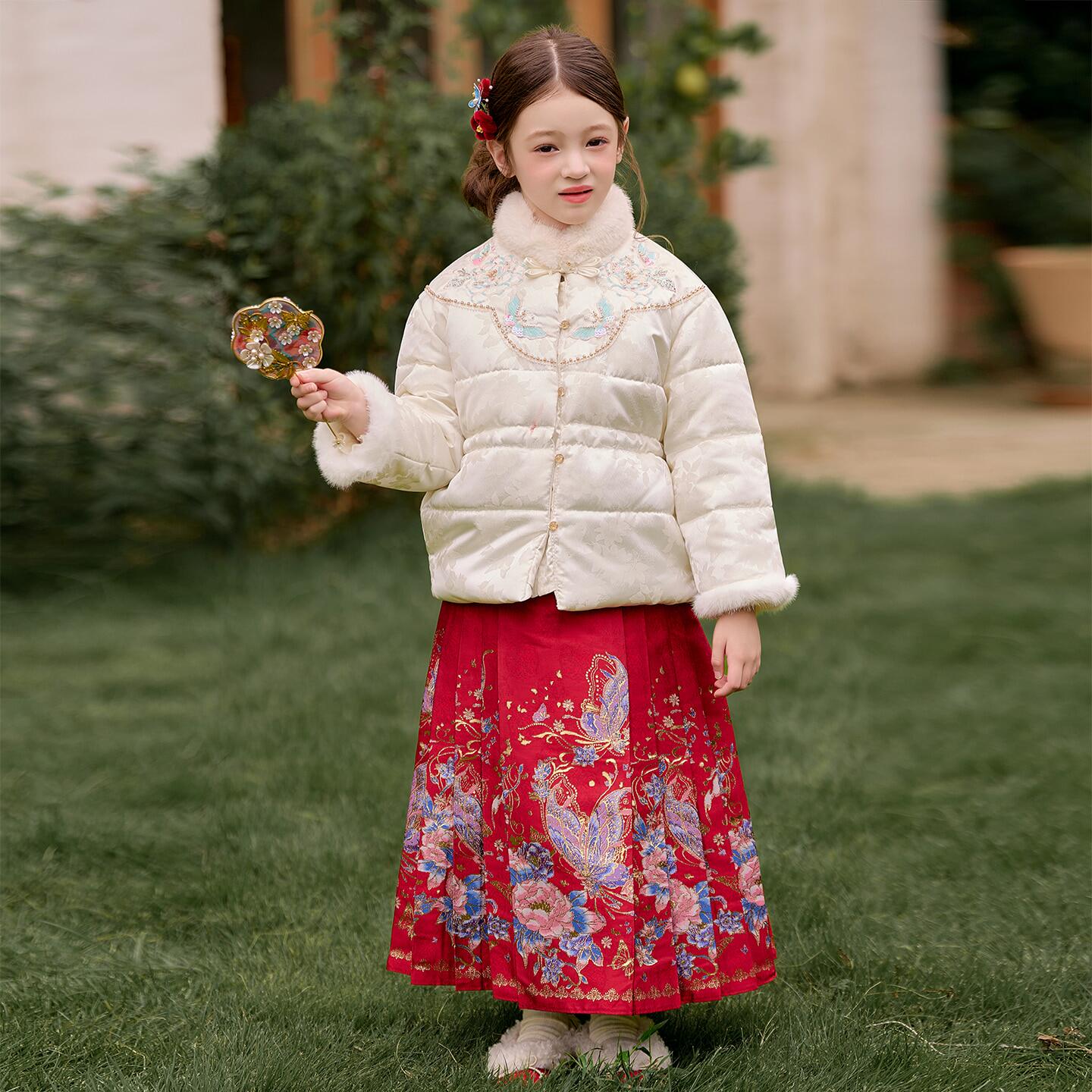 女童新中式马面裙套装冬季2026新款儿童中国风棉袄加厚女孩拜年服