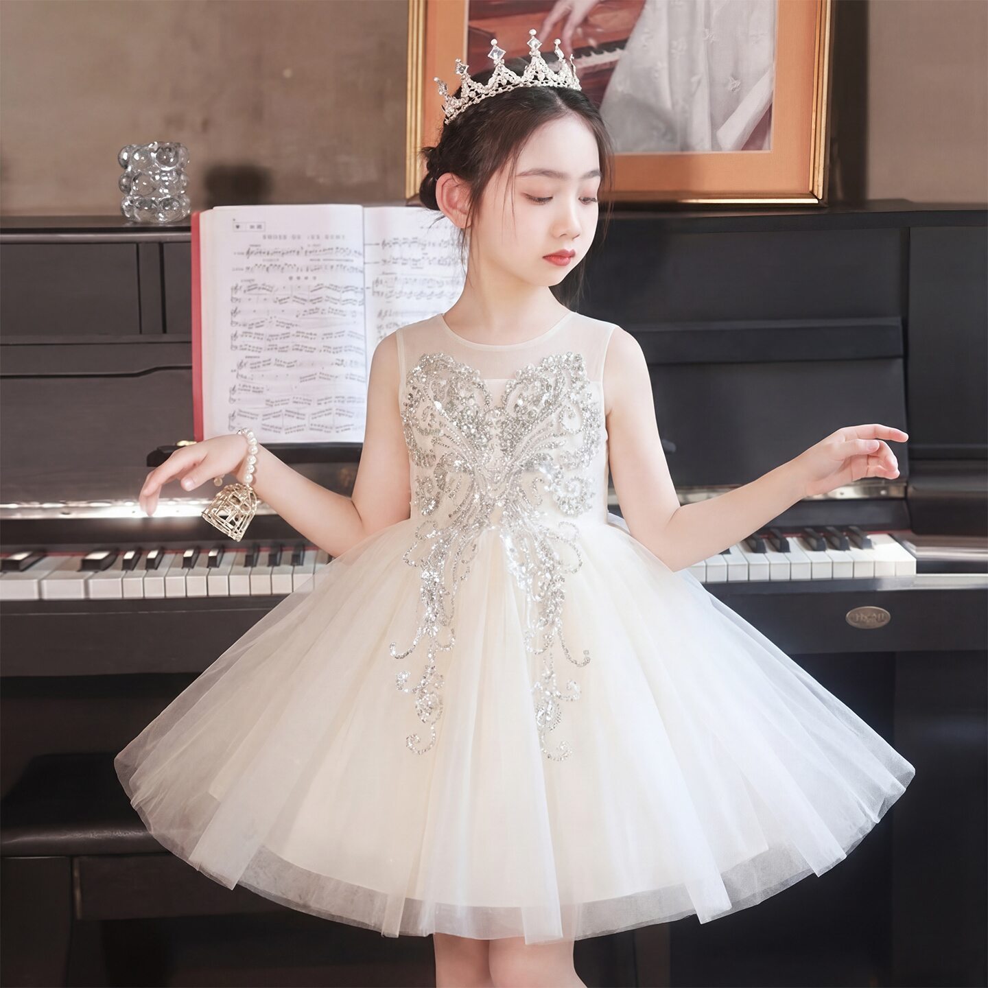 女童礼服公主裙高端小女孩花童婚礼主持人儿童演出服白色蓬蓬纱裙