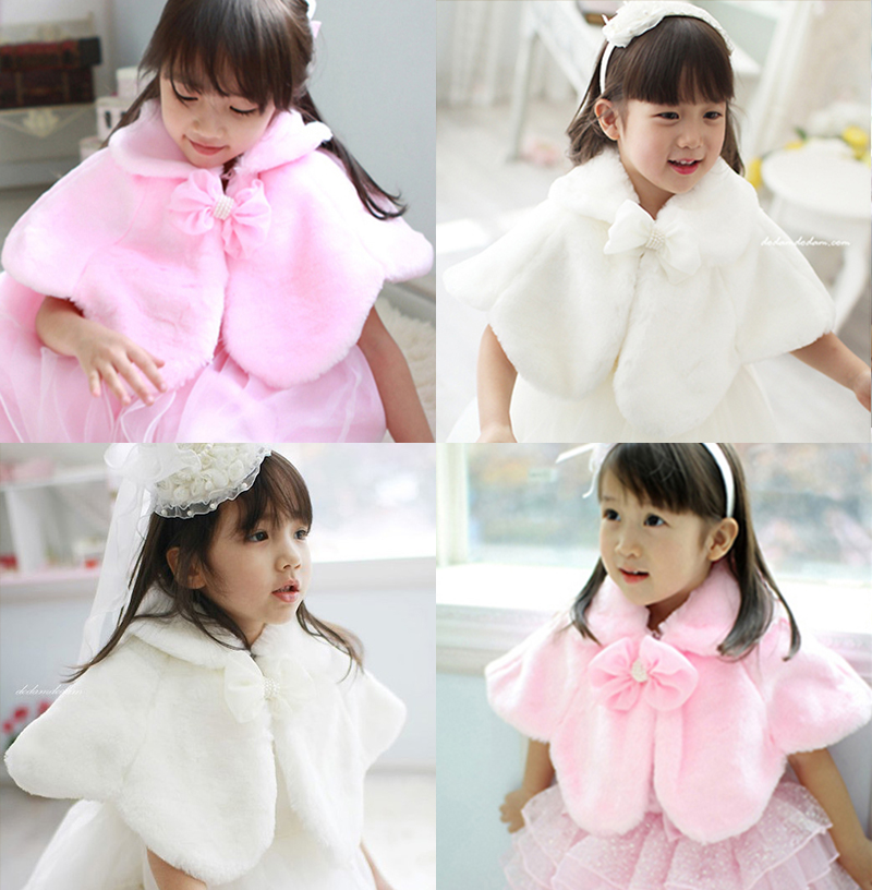 Cape pour fille en laine - Ref 2155973 Image 1