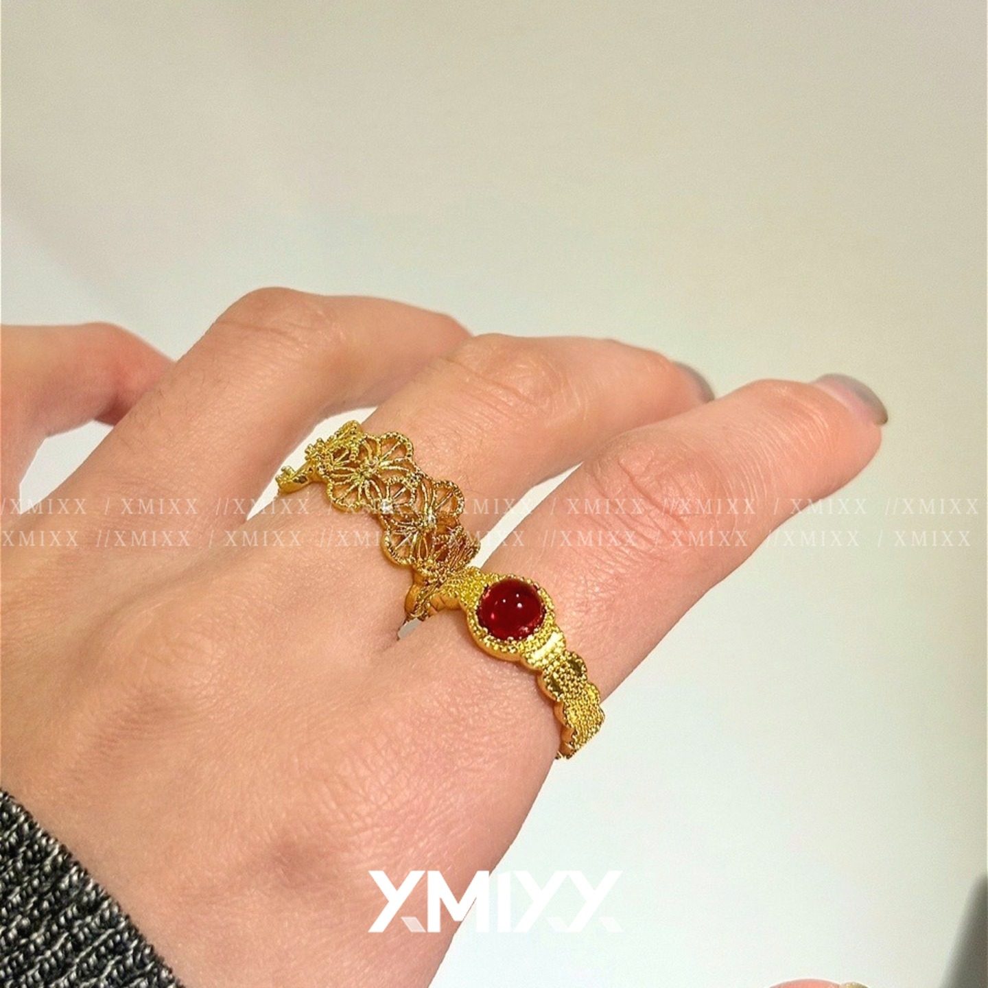 中古vintage宫廷风浮雕红色宝石戒指女轻奢复古高级开口设计指环