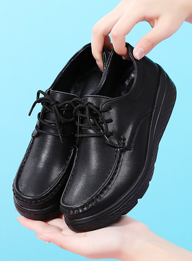 冬款黑色工作鞋女春秋新款系带护士鞋加绒防滑软底舒适百搭小白鞋