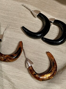 小众设计S925银针黑色胖月圈圈耳环欧美C圈棕色系纹理耳圈女耳环