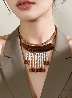 小众咖色牛角珍珠流苏项圈复古choker部落颈链中古vintage锁骨链