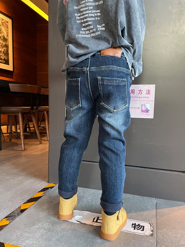 男童牛仔加绒小脚修身裤子