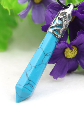 镂空几何吊坠项链