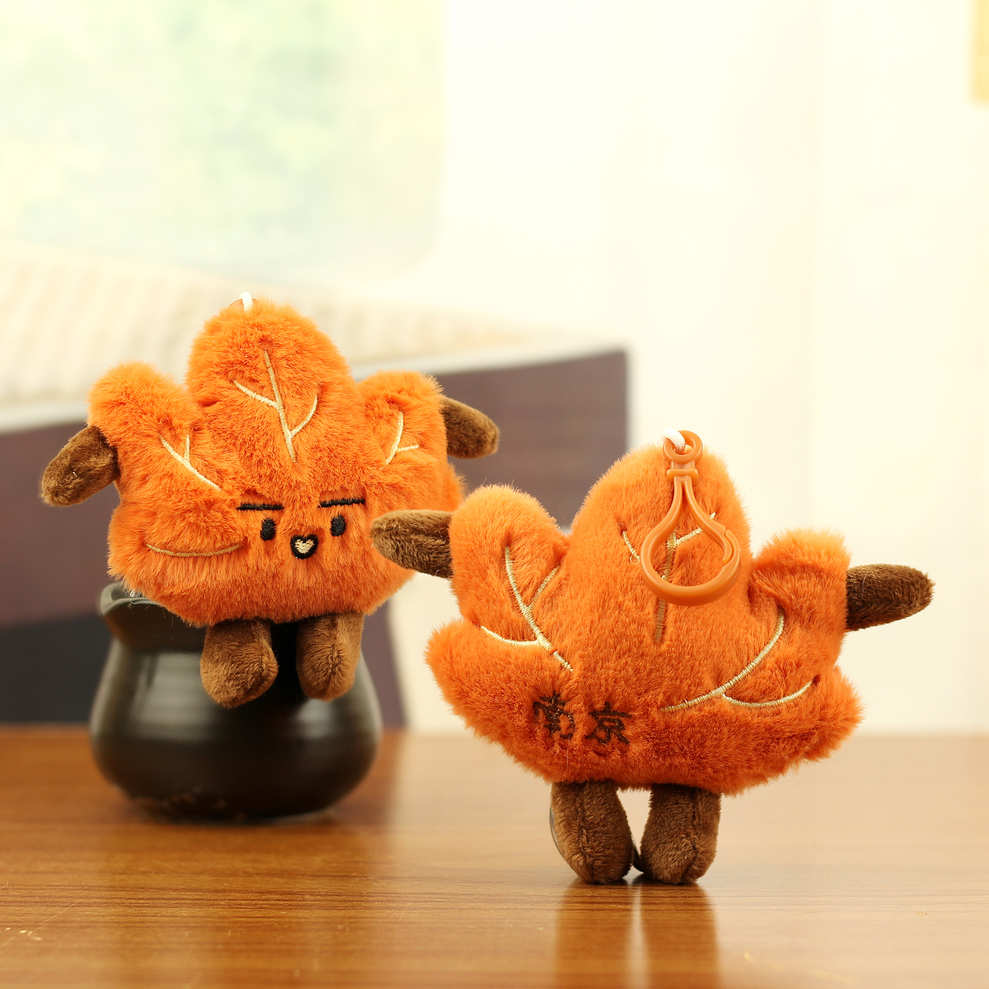 可爱网红小枫叶毛绒玩具挂件南京枫叶公仔包包挂饰钥匙扣娃娃玩偶