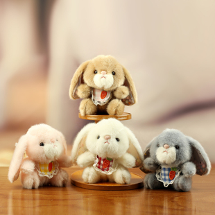 可爱萌围兜小兔子毛绒挂件卡通兔子玩具公仔包包挂饰娃娃玩偶礼物