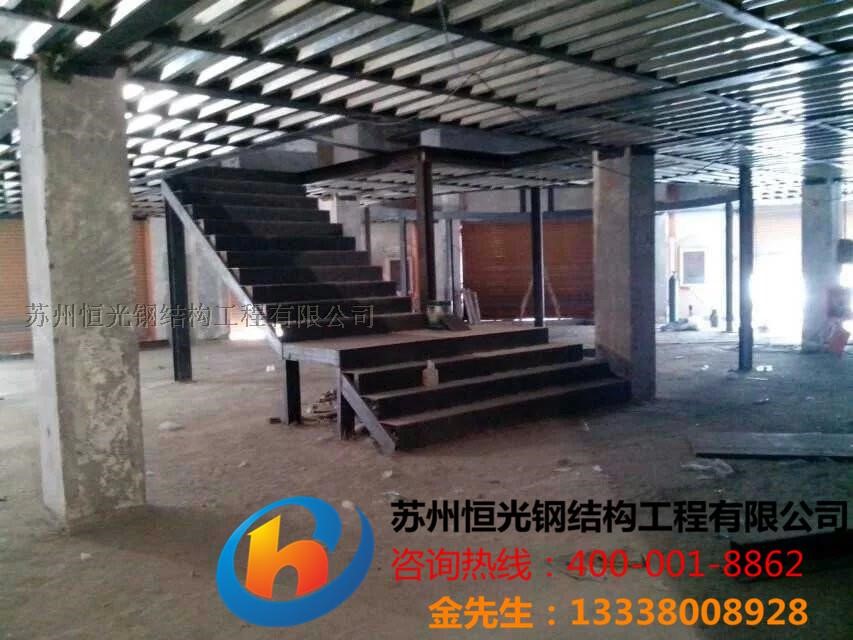 苏州阁楼钢结构怎么做搭建不锈钢方管楼梯扶手制作