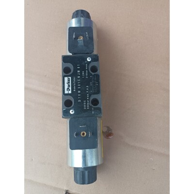 电磁换向阀D1VW001CNJW91,24V