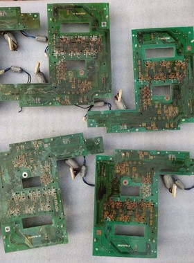 日立变频器驱动板2B027073-3Z,一共9张,成色如图,