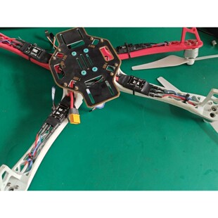 Gt 980kv无刷电机4只 30a电调4只,mc6re飞控