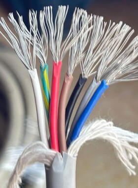 日本品川SHINAGAWA发烧连接电源线,7根,进口机械拆下