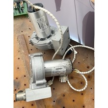 迪兰rx5500xt8g战将,撞烂了散热器,可以点亮但是装驱