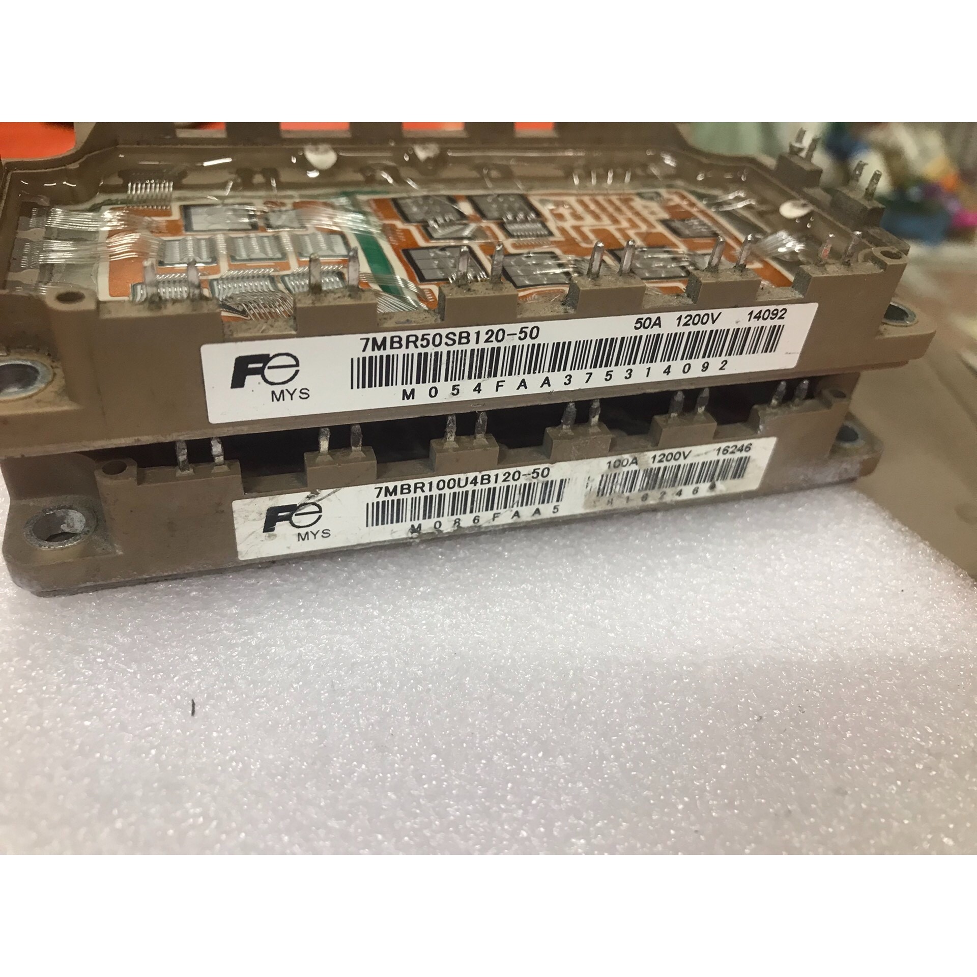 机器人电机SGMRV-09ANA-YR11/SGMRV-