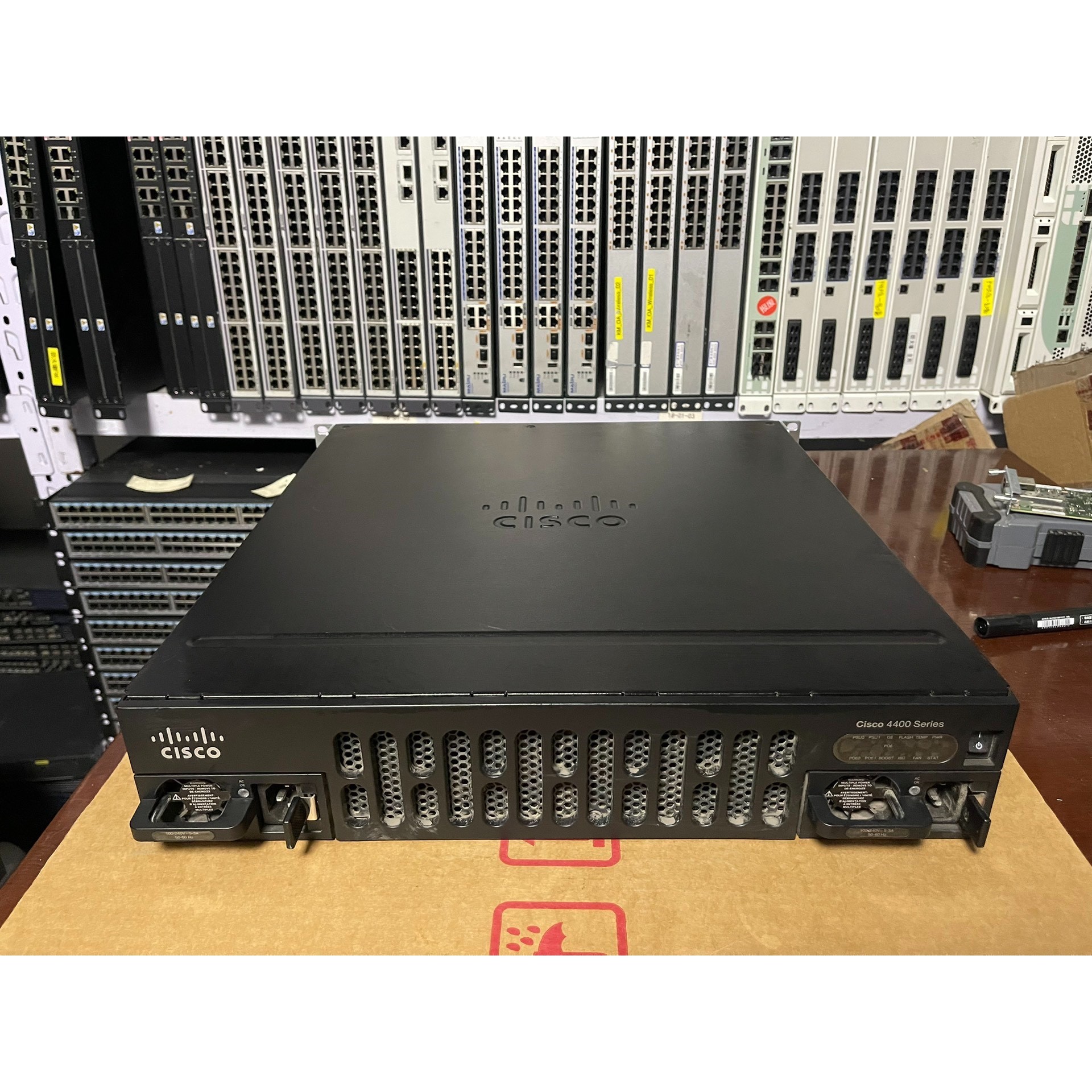 台达变频器V2500-0110TEW1主板面板、实物拍摄,功