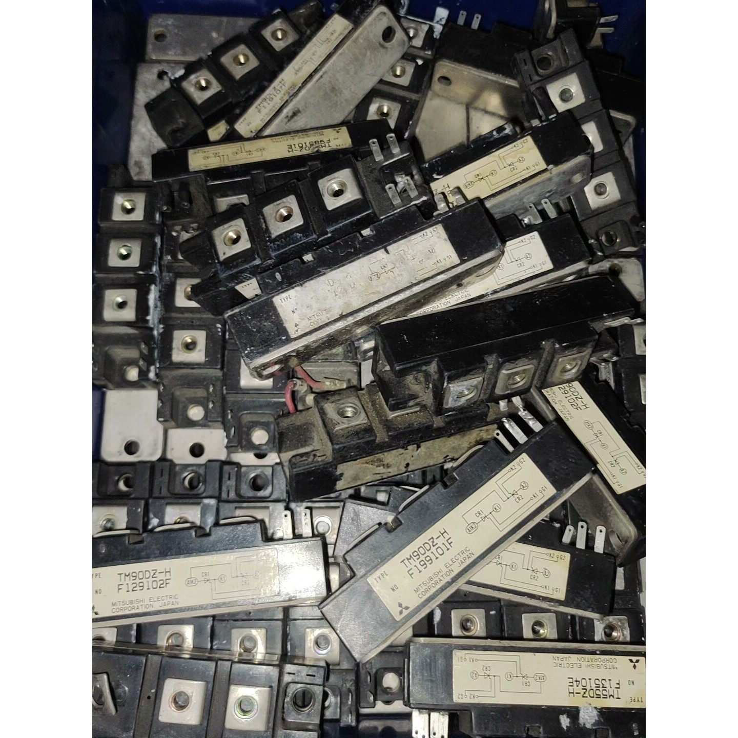 奕创飞ECF5000-015P3B变频器主板/CPU板/端子