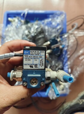 美国电磁阀35A-ACA-DFBA-1BA,线圈电压都