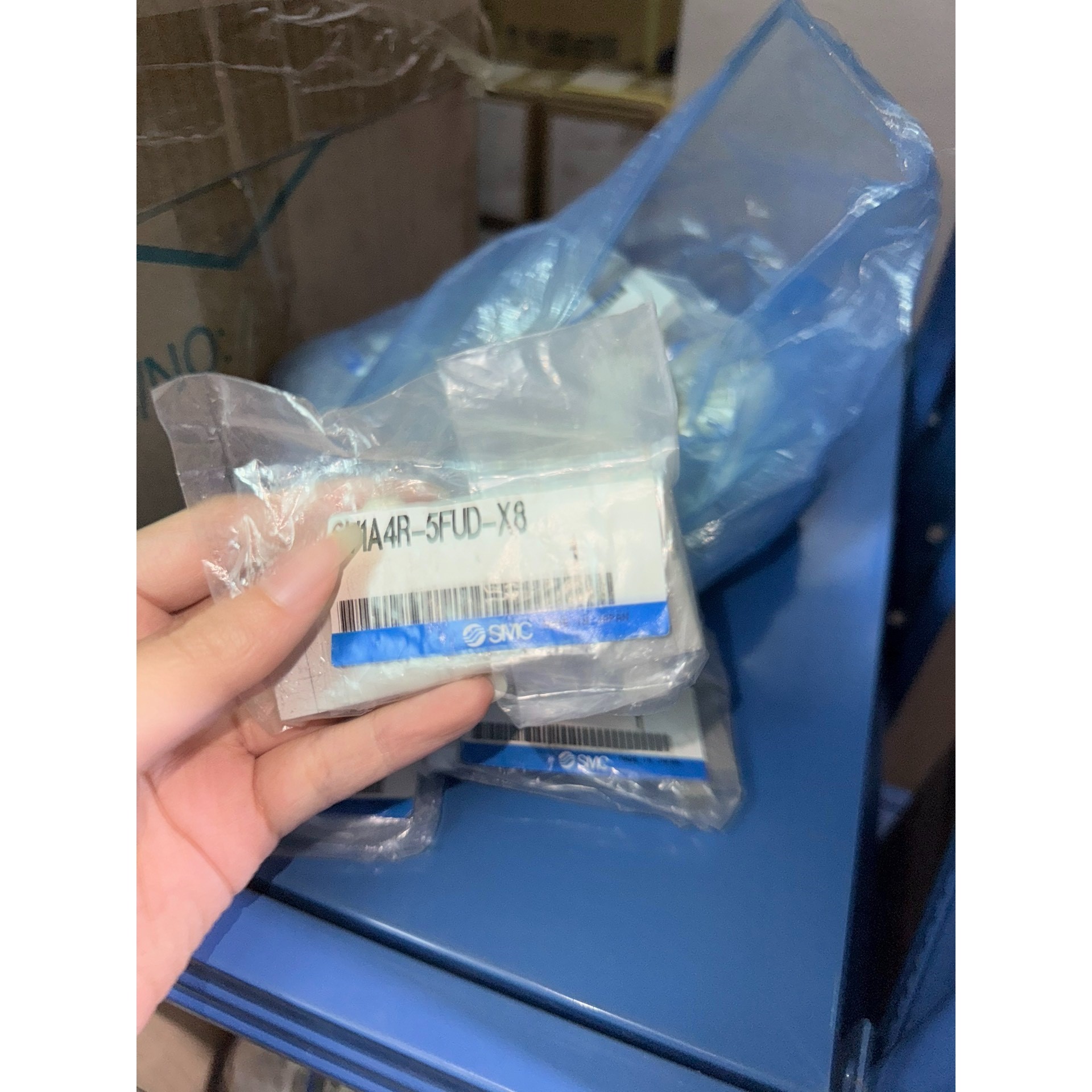 全新原装 电磁阀  SV1A4R-5FUD-X8