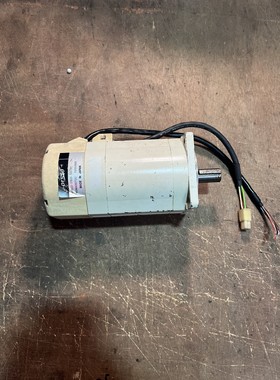 电装机器人750W电机:MSMA082T2U