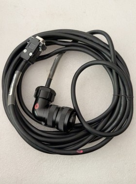 全新黑色工业级连接线,型号EIP-EB24-05M6,长度5