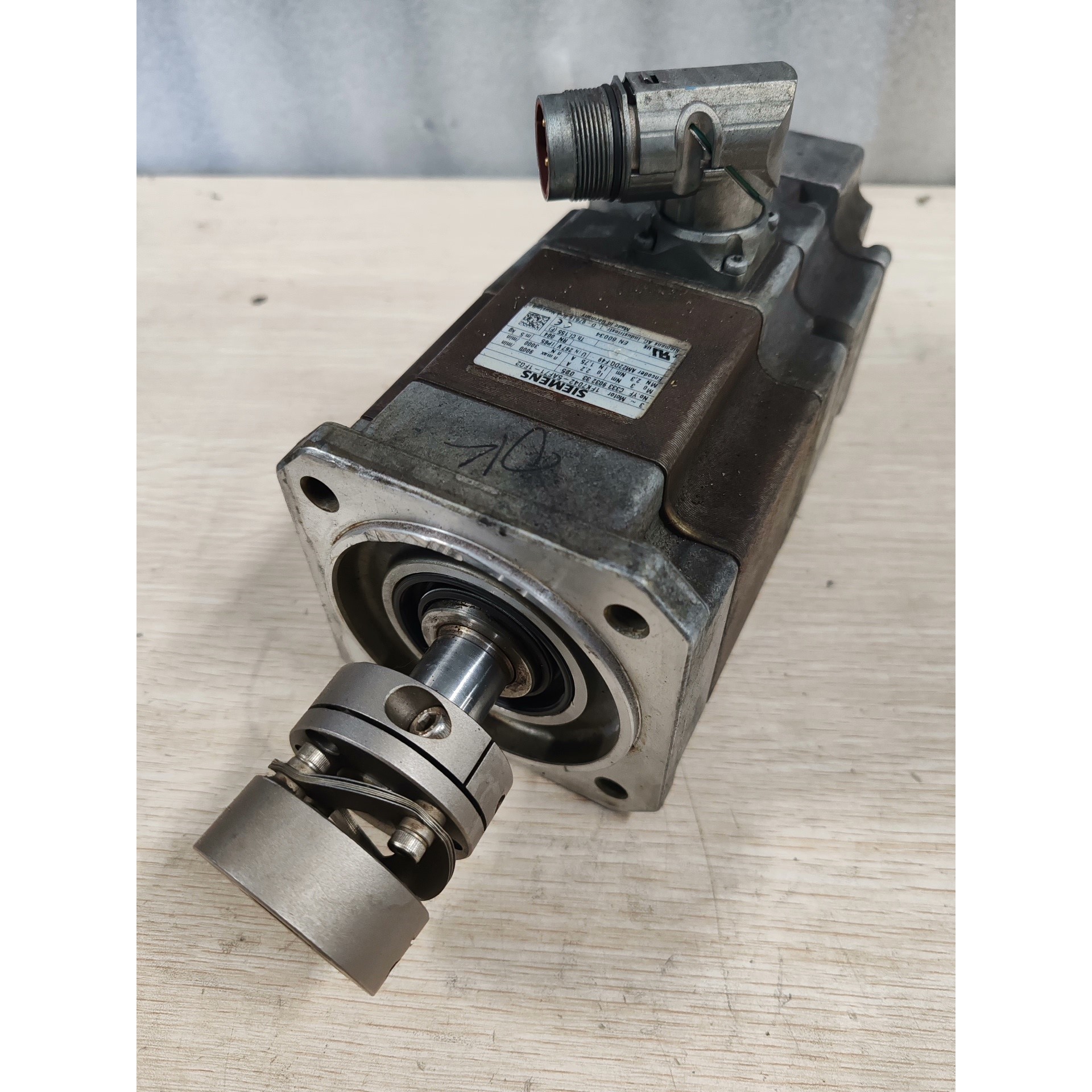 1FK7042-5AF71-1FG2伺服电机原装拆机2