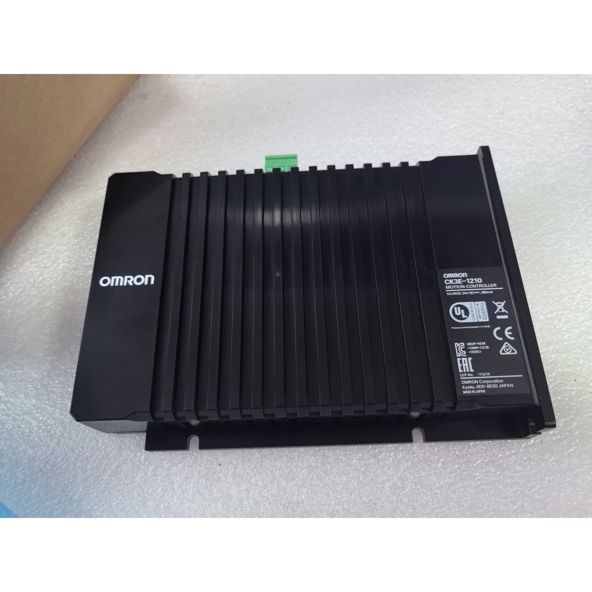 高端CPU. CK3E-1210,新的带,功能包好