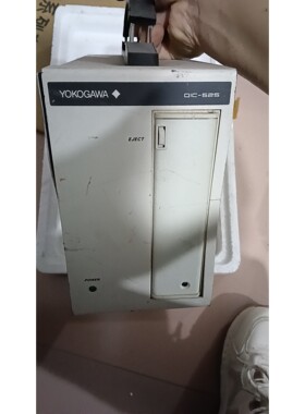 邦纳QS18VN6FF150-CNSC01光电开关,成色如图
