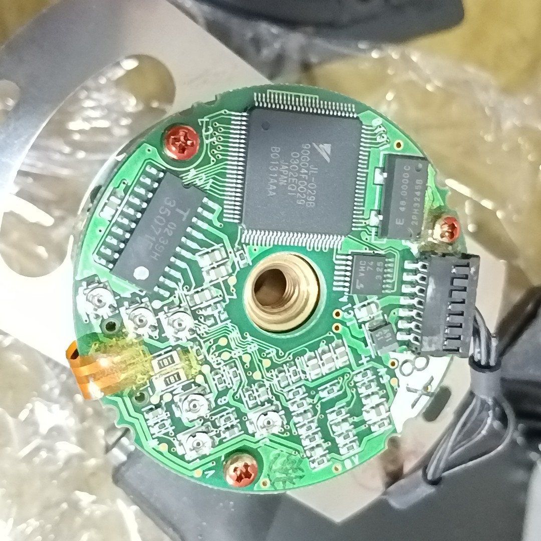 【议价】安川编码器utsih-b17cc、拆机包好.