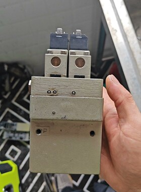 电磁阀 VEX3501-065DZ-B 实物拍摄,需要