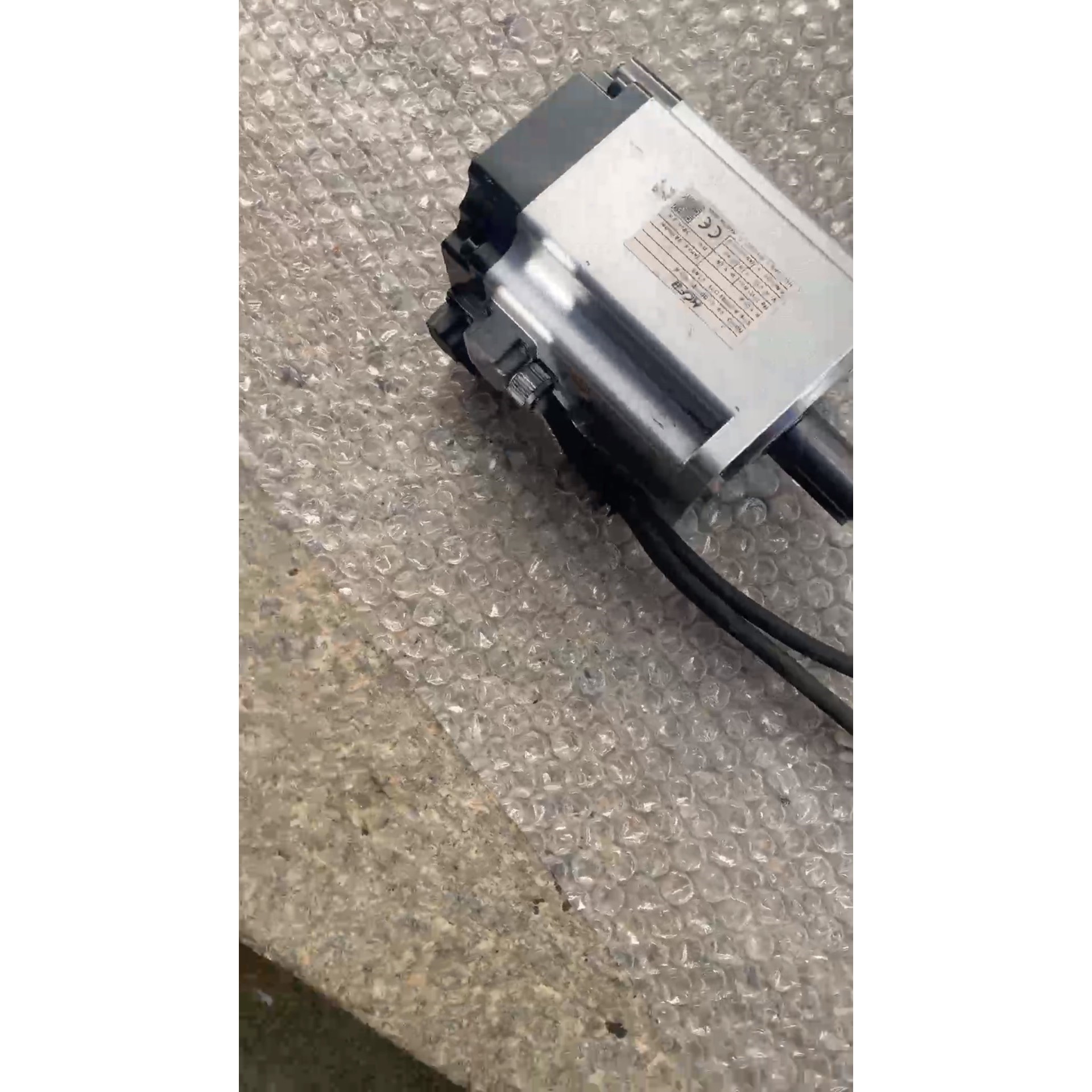 禾川1KW伺服电机SV-X2MH100C-N2LN高惯量连接