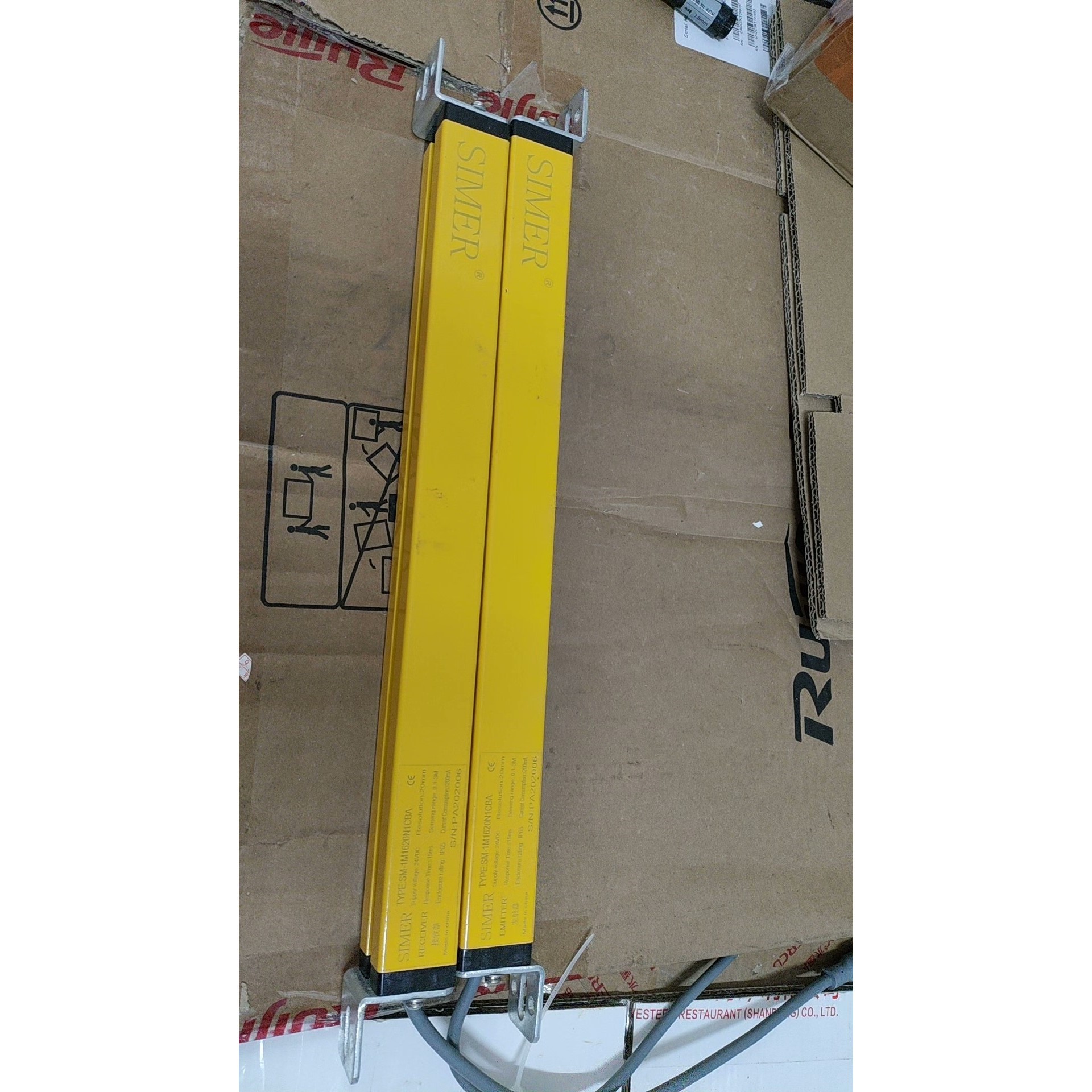 SIMER SM-1M1620N1CBA  发射器和接受器