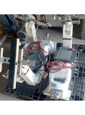 ROKAE机械手,拆机3套,如图,缺一个手柄,标价为单套价,