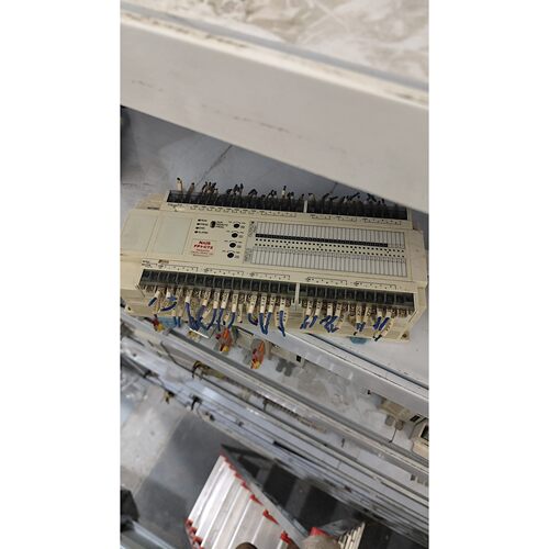 NAIS FP1-C72 PLC控制器,型号AFP127