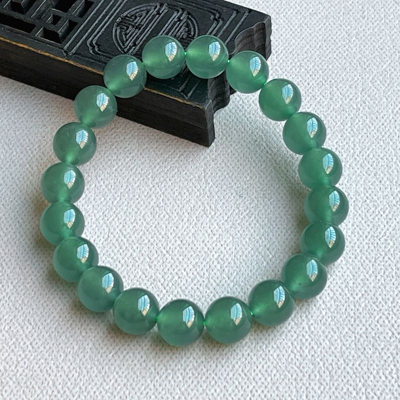 天然A货翡翠10mm冰晴底色手串